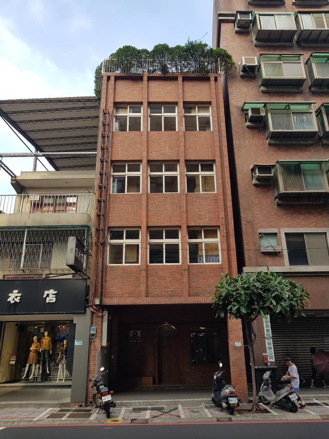 ホステル オブ ライジング サン 永和区 エクステリア 写真